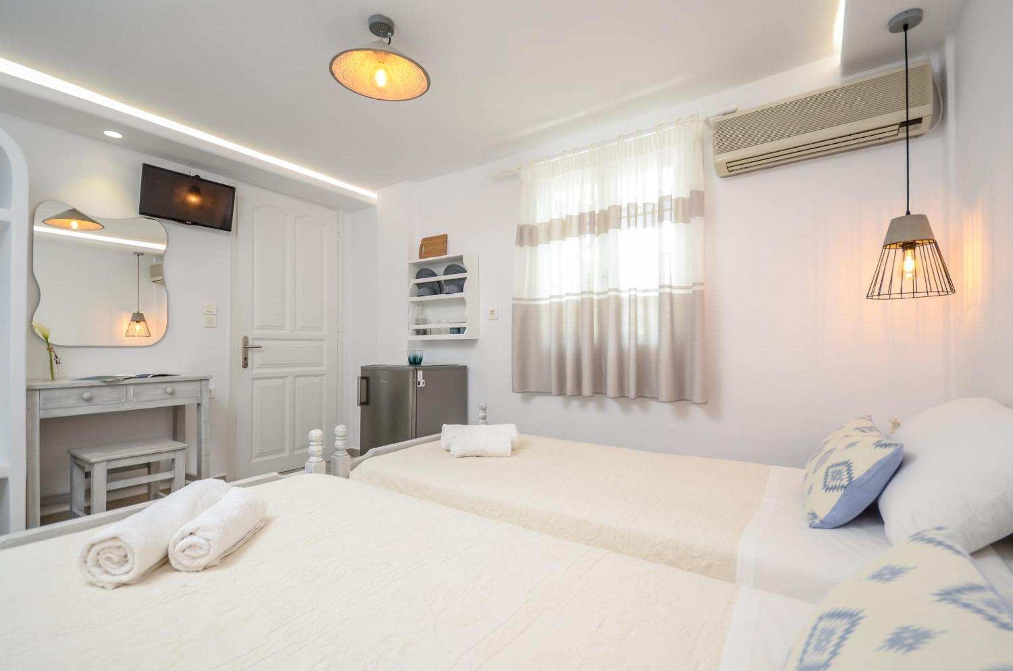 Sofi Pension Naxos City Exterior photo