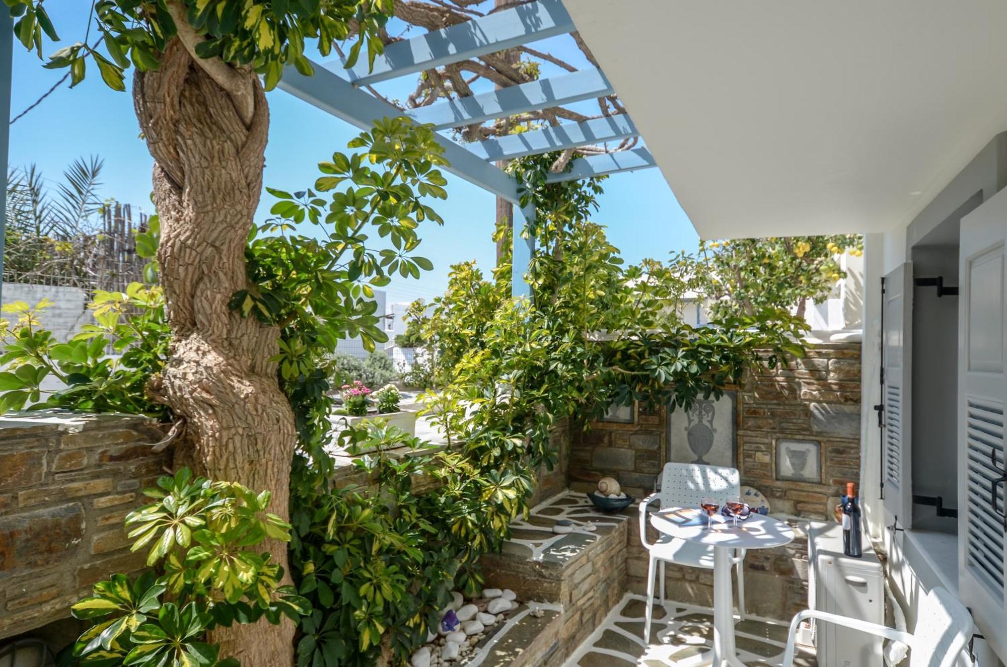 Sofi Pension Naxos City Exterior photo
