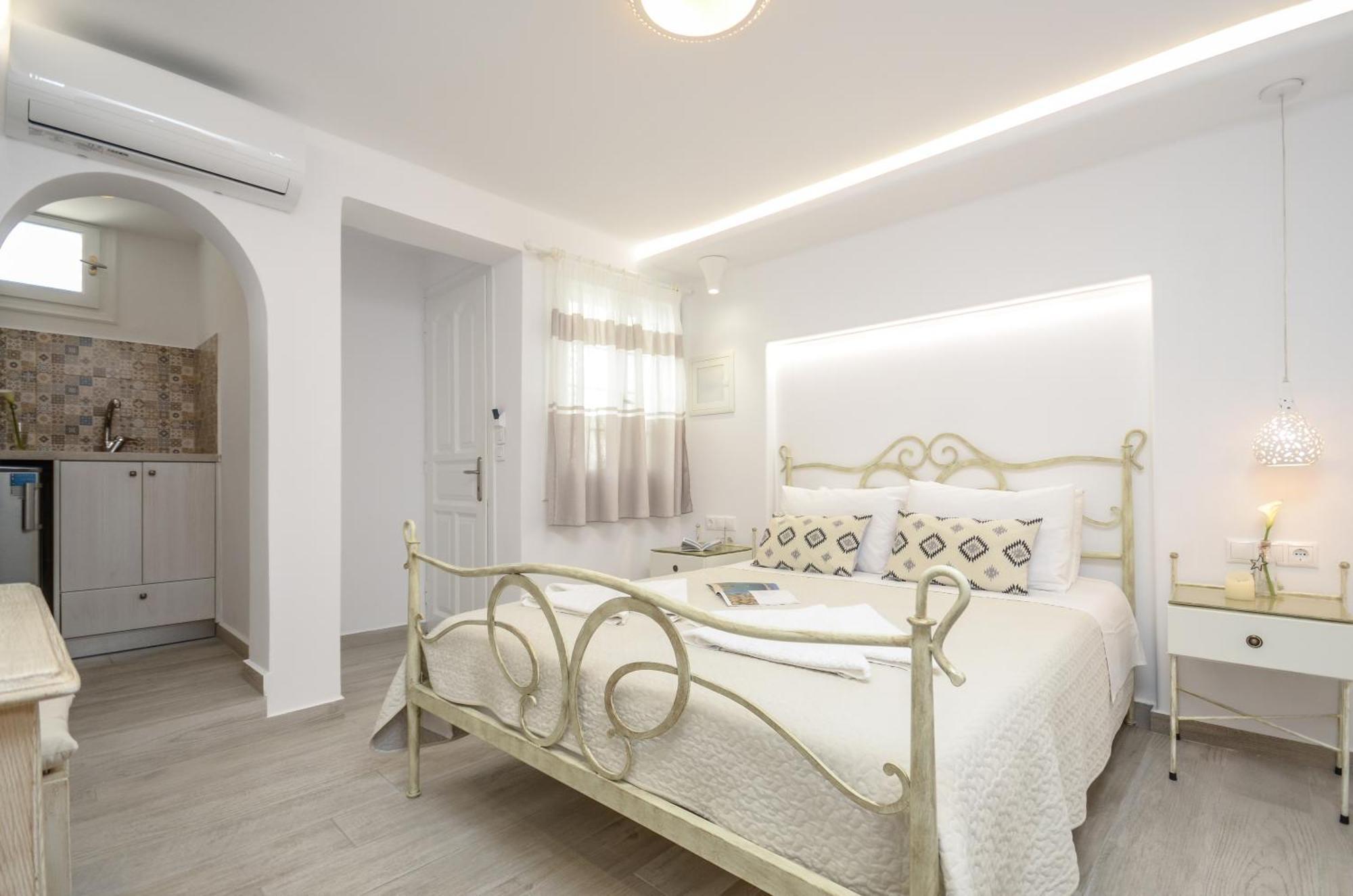 Sofi Pension Naxos City Exterior photo