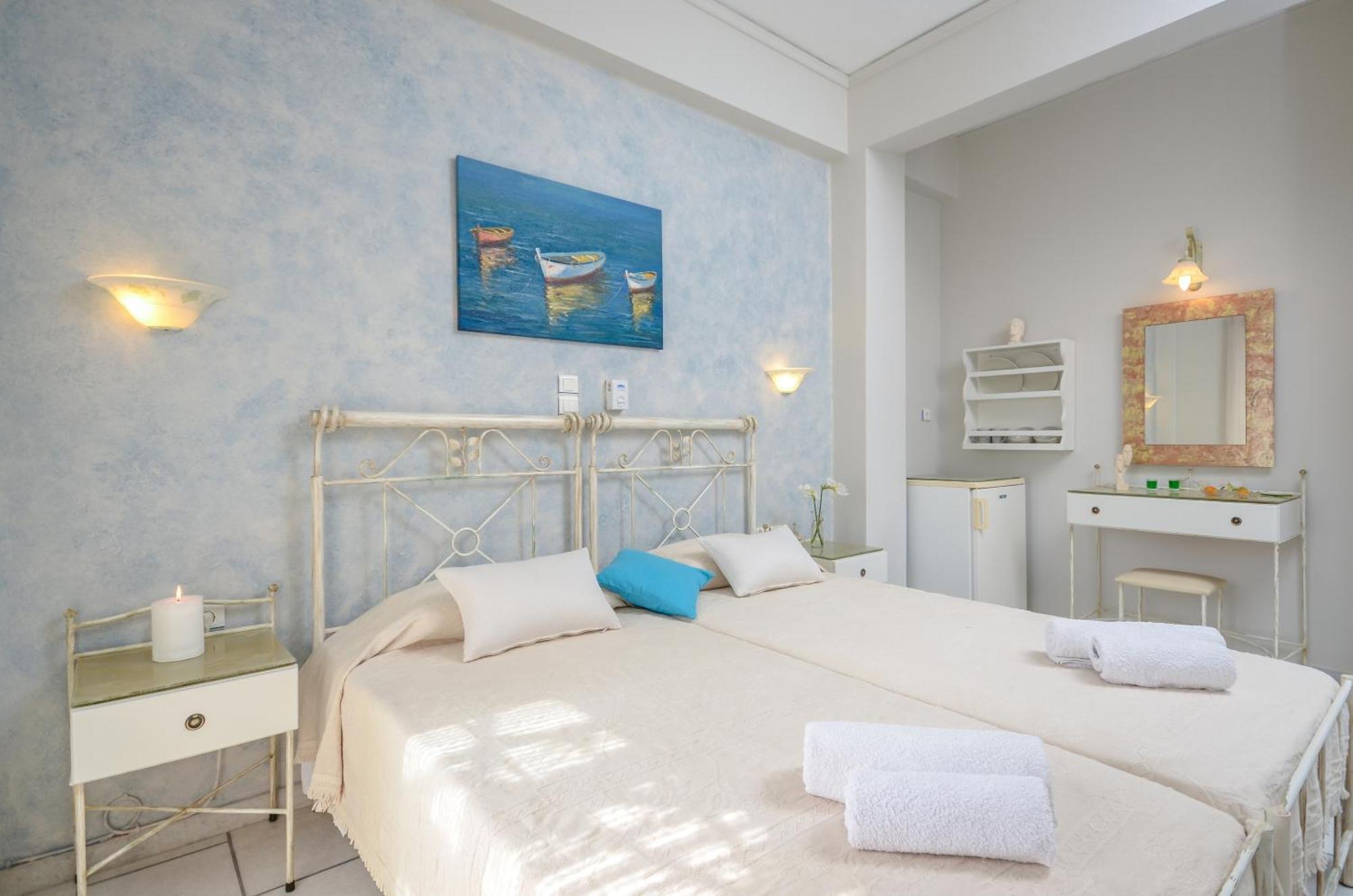 Sofi Pension Naxos City Exterior photo
