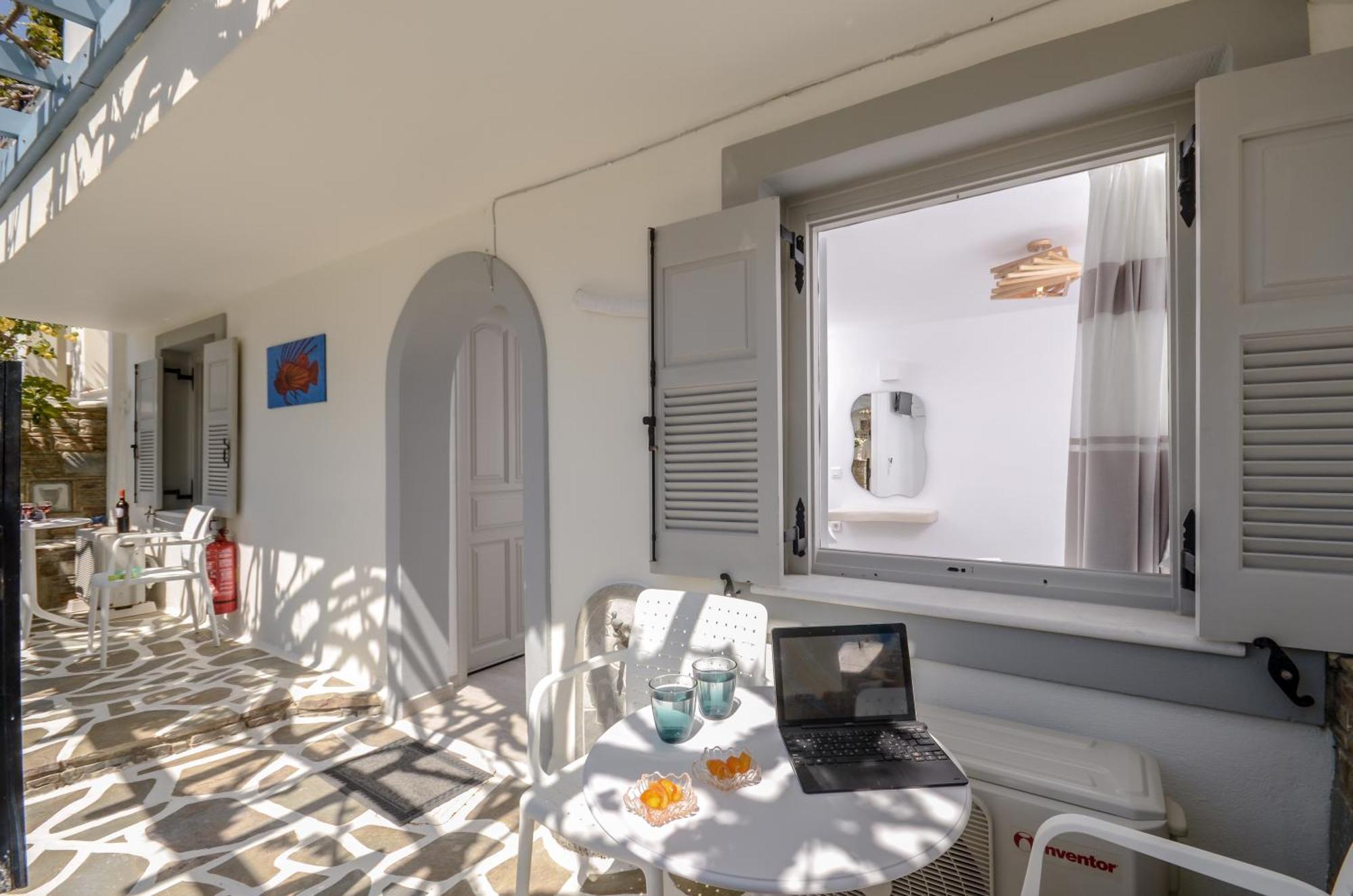 Sofi Pension Naxos City Exterior photo