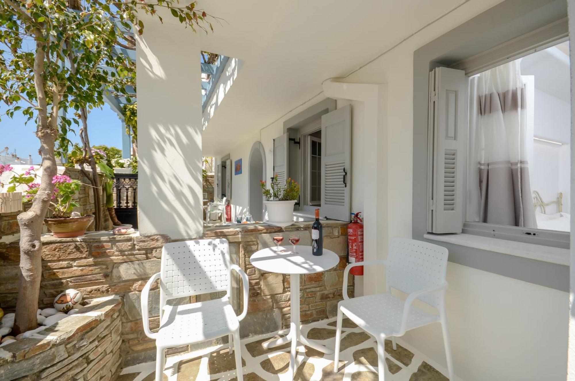 Sofi Pension Naxos City Exterior photo